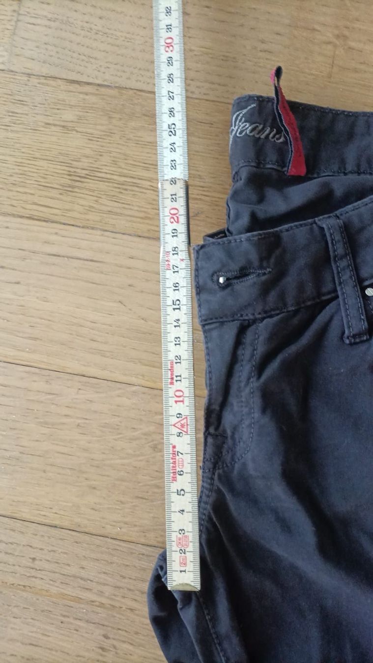 Guess Jeans: Guess Hose - Grösse 28 – Usato da losone venduto da china06 7