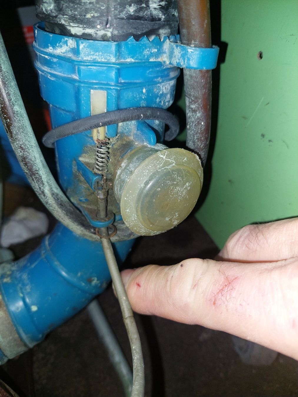 Alle Maschinen: Motorspritze Rückensprühgerät – Gebraucht aus Weinfelden von  3