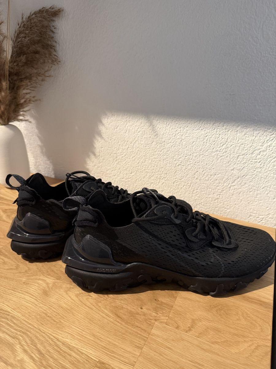 Nike Scarpe da uomo: Nike REACT VISION, Gr. 43 – Nuovo (secondo la descrizione) da Winterthur venduto da OlivierKiefer 3
