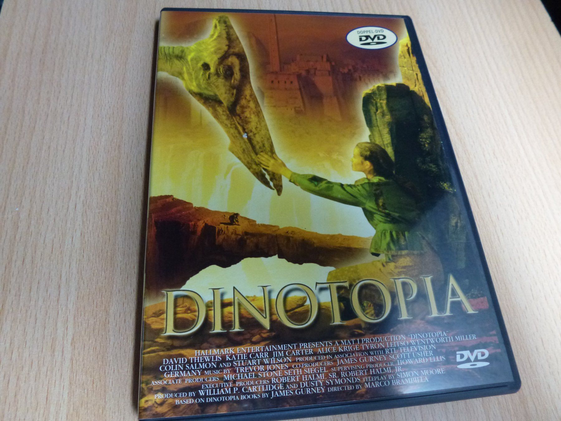 Tutti i DVDs: Dinotopia – Usato da Hombrechtikon venduto da Maloev17