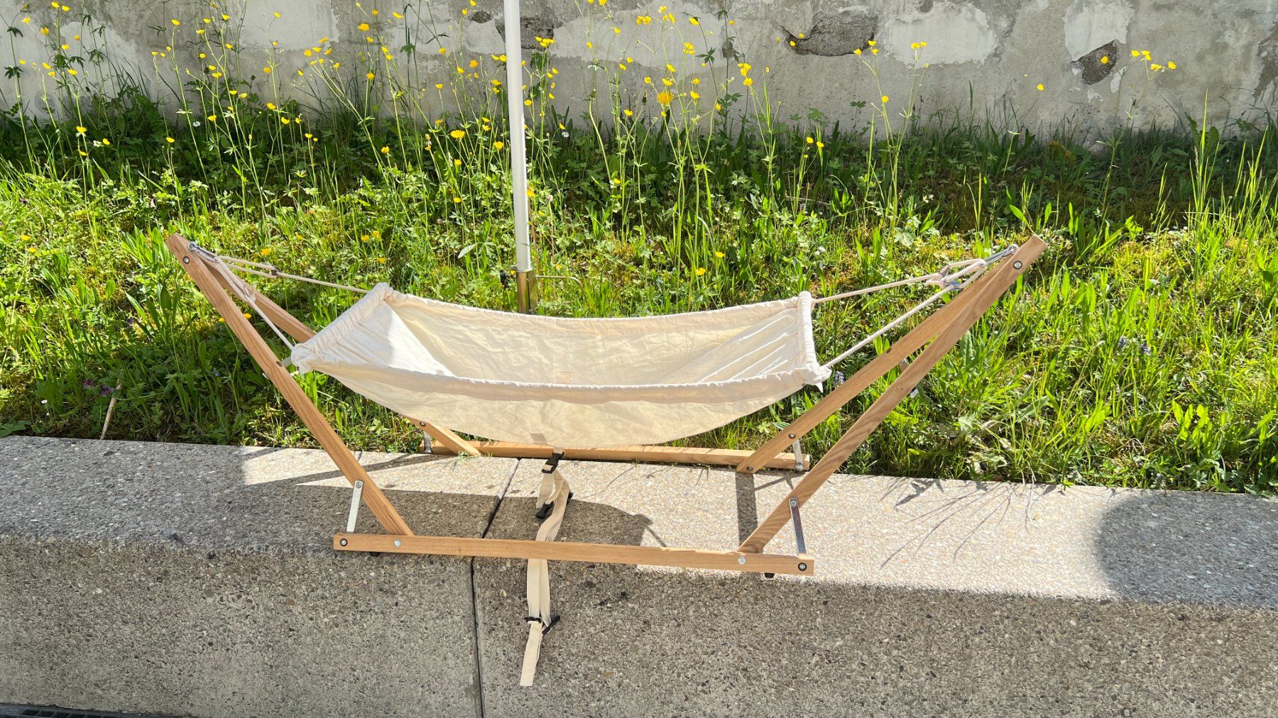 Sdraiette & Sdraiette a dondolo: Babyhängematte "Koala" – Usato da Zürich venduto da Drahtzug 1