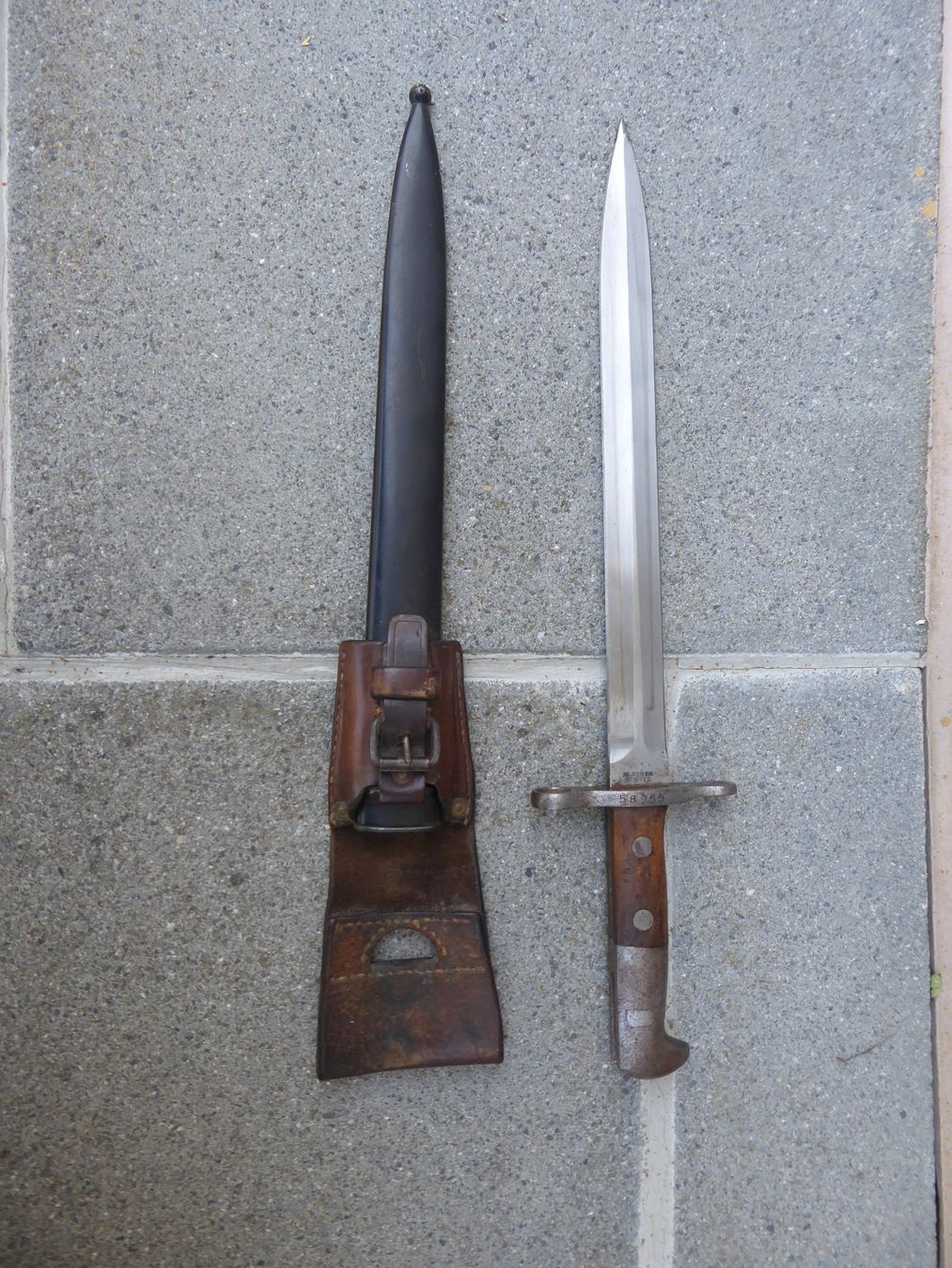 Schweizer Armee Stichwaffen: Bajonett Elsener – Gebraucht aus Willisau von Willi610