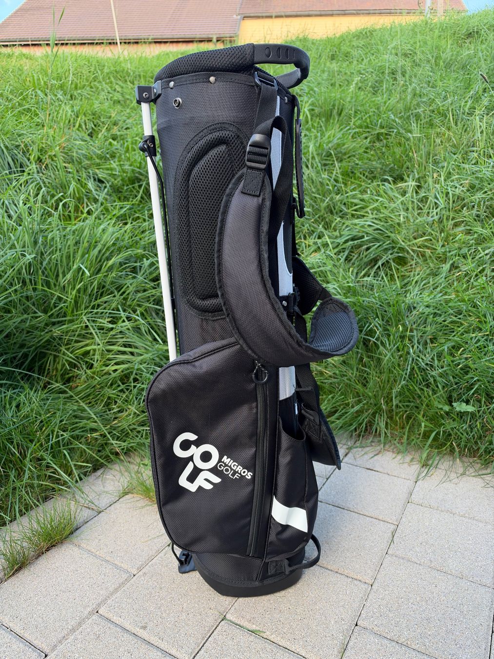 Wilson Borse: Wilson Migros Golf Stand Bag – Nuovo (secondo la descrizione) da Appenzell Meister. venduto da mariatanasescu 1
