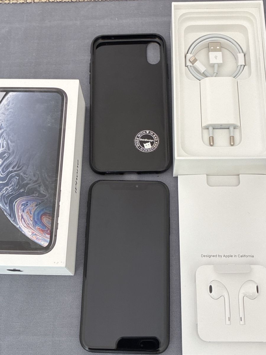Apple Telefoni cellulari / Smartphones: Apple iPhone XR Black – Usato da Breil/Brigels venduto da Bergziege7165 2