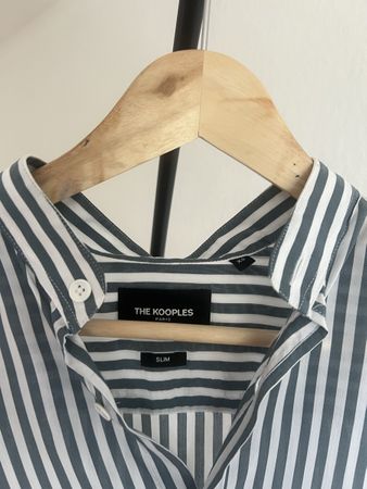Très belle Chemise the Kooples