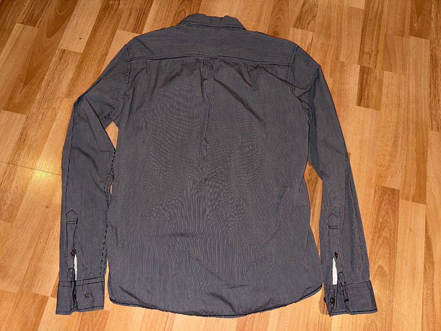 Esprit Camicette: Hemd Esprit Hemd Gr. S gestreift grau – Usato da St. Gallen venduto da mai_zpt7 1