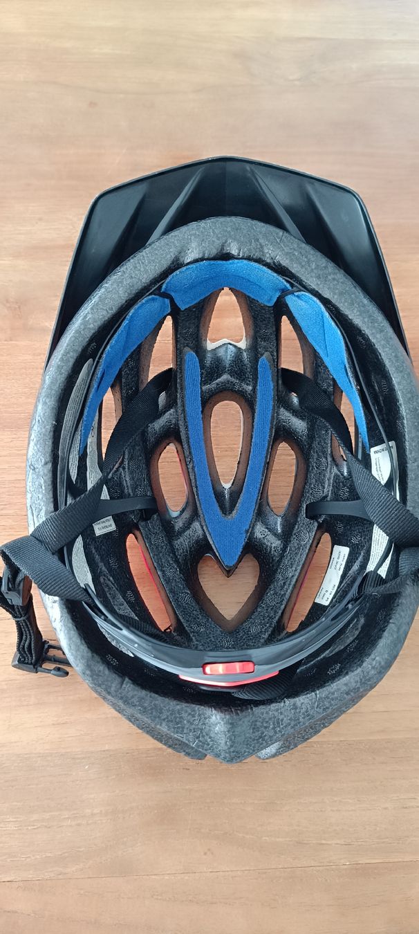 Bell Helme: Casco da bici Bell – Gebraucht aus Bellinzona von gab_t52k 4