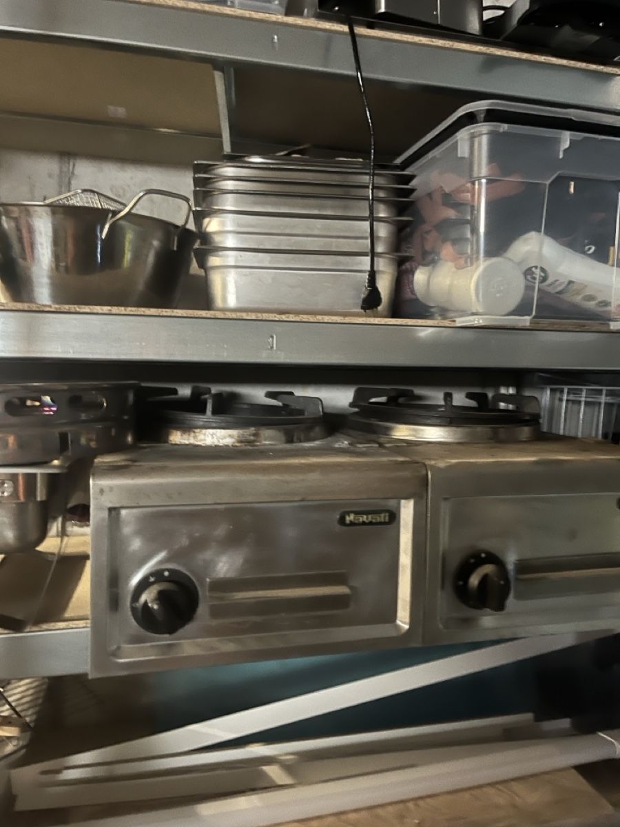 Credenze: 2x Brûler wok Gaz, usage professionnel – Usato da Noville venduto da Berlusconi55
