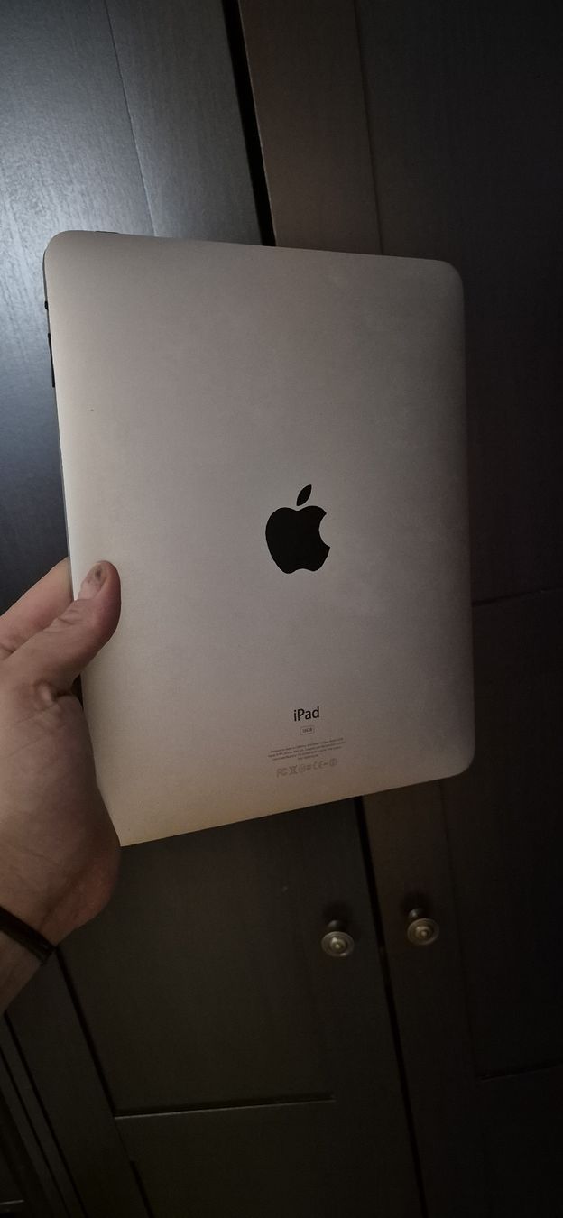 Apple Tablet PC: iPad 2010 1ère génération, 16go – Difettoso da Neyruz FR venduto da roca1526 3