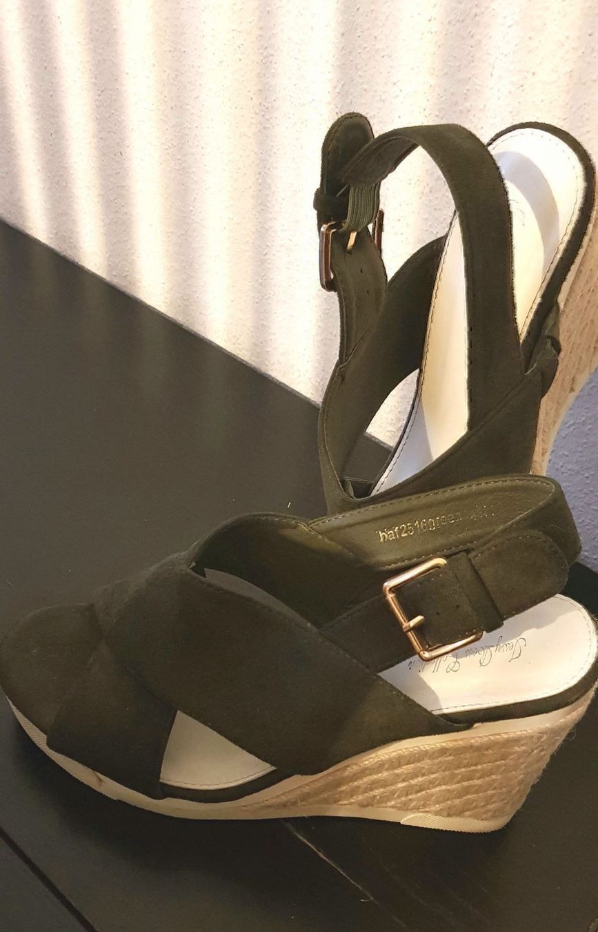 Scarpe da donna: Sandales – Nuovo e nell'imballaggio originale da Genève venduto da rescateCH