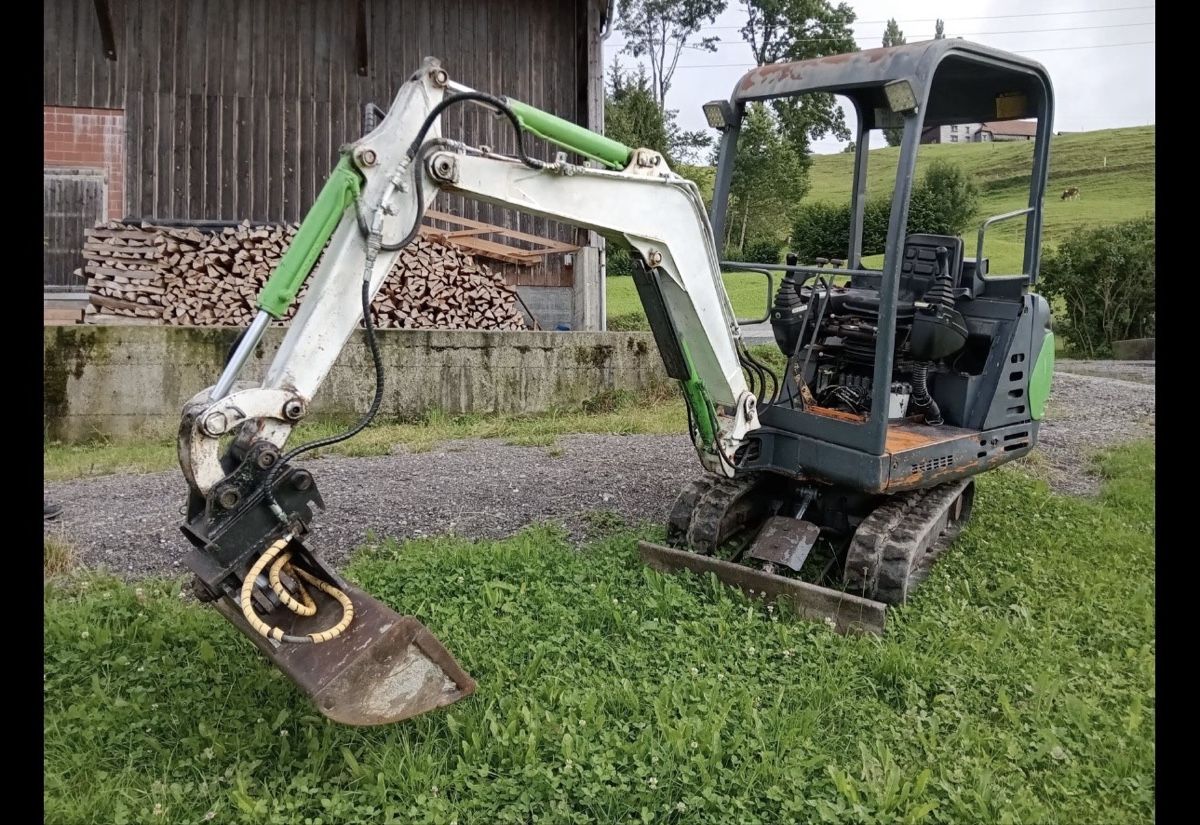 Escavatori: Occasion Minibagger Hanix  – Usato da Brüttisellen venduto da ram_7n5n 6