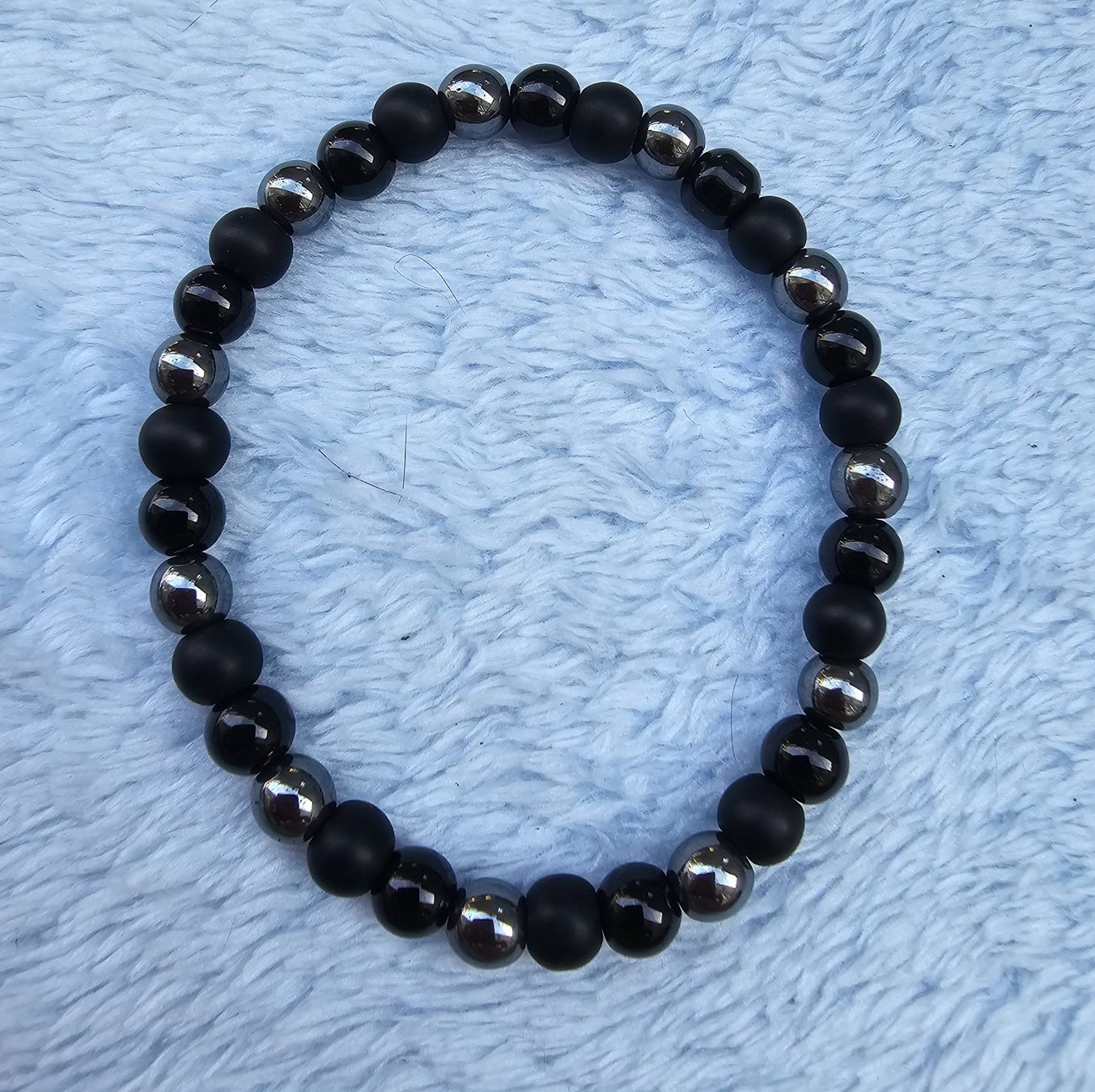 Bracciali & Braccialetti: Neu Armband mixed black stone – Nuovo e nell'imballaggio originale da Füllinsdorf venduto da Sunnebliemli7