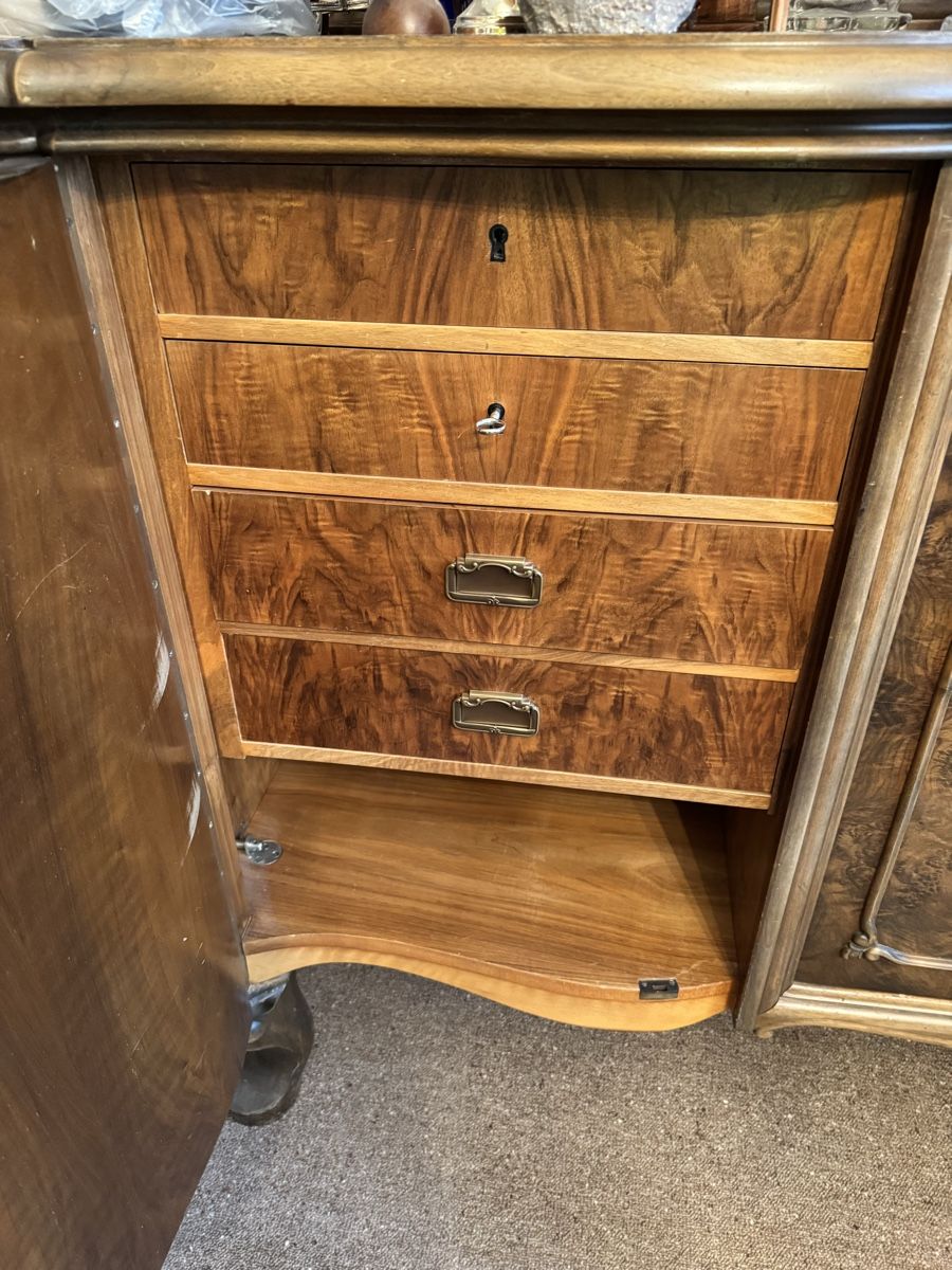 Credenze: Buffet von 1875 – Usato da Tübach venduto da Tijera 2