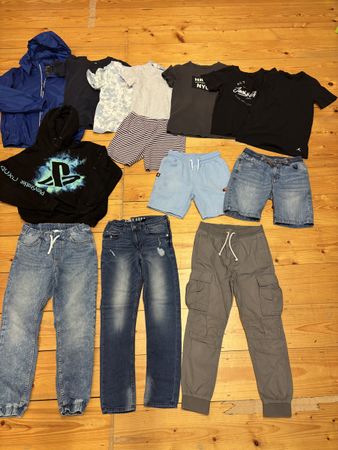 Kleiderpaket Jungs, Grösse 146