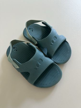 Schwimmschuhe Gr. 21/22