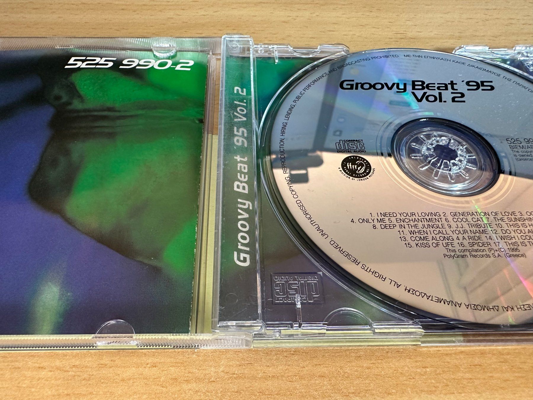 CD: Various – Groovy Beat '95 Vol.2 – Usato da Rikon im Tösstal venduto da Alpenmutz 2