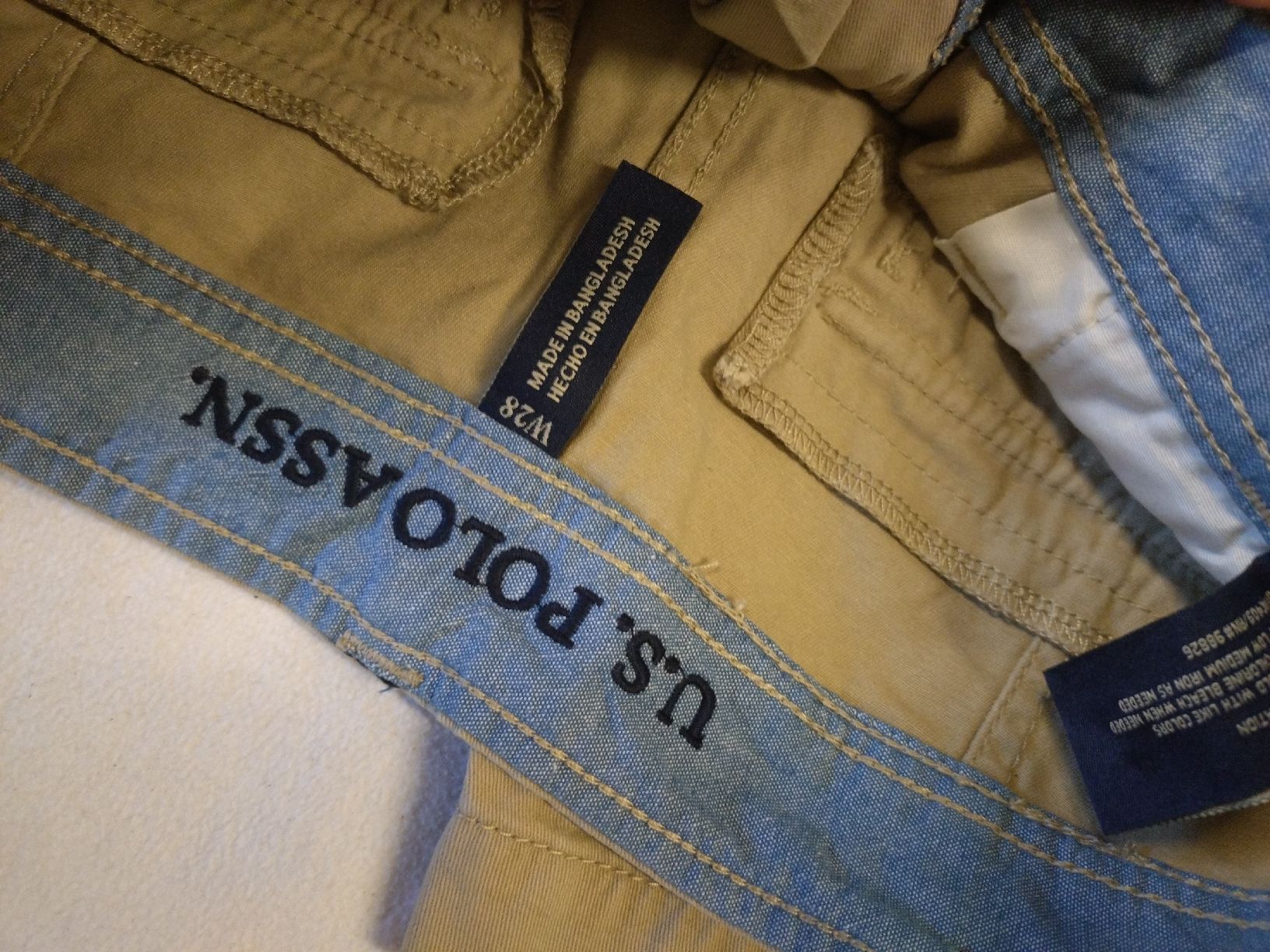 US Polo Pantaloni: Short cargo U.S. Polo ASSN, W28 NEW – Nuovo (secondo la descrizione) da Farvagny-le-Grand venduto da LaCaverne 7