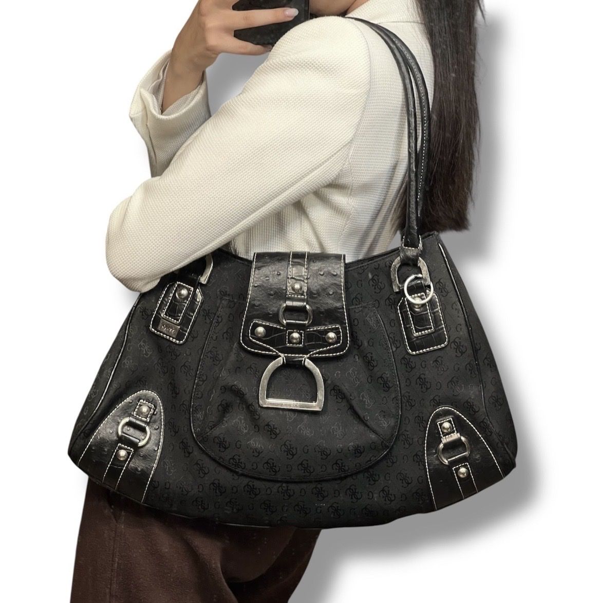 Guess Borse da donna: GUESS Tasche – Usato da Ostermundigen venduto da jae_pz82