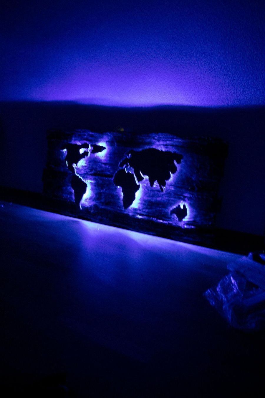 Lampade: Rustikale LED Weltkarte RGB – Nuovo e nell'imballaggio originale da Zürich venduto da Miki_Schreiner 6