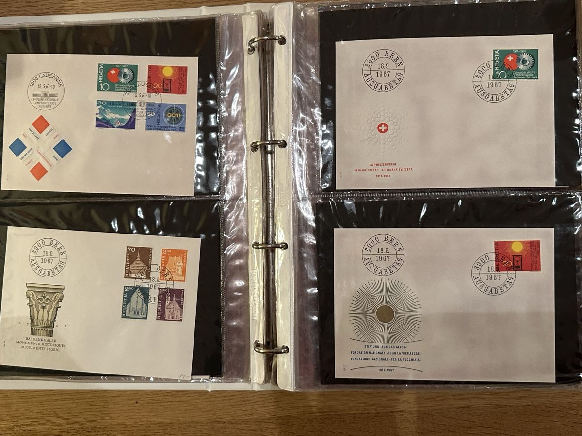 Alle Briefmarken: 125x FDC und Sonderbriefe Schweiz im Ringbinder – Gebraucht aus Schmitten / FR von Samsara169 5