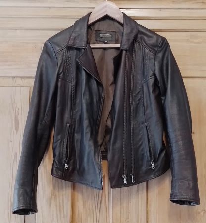 sportliche Damenjacke aus weichem Leder