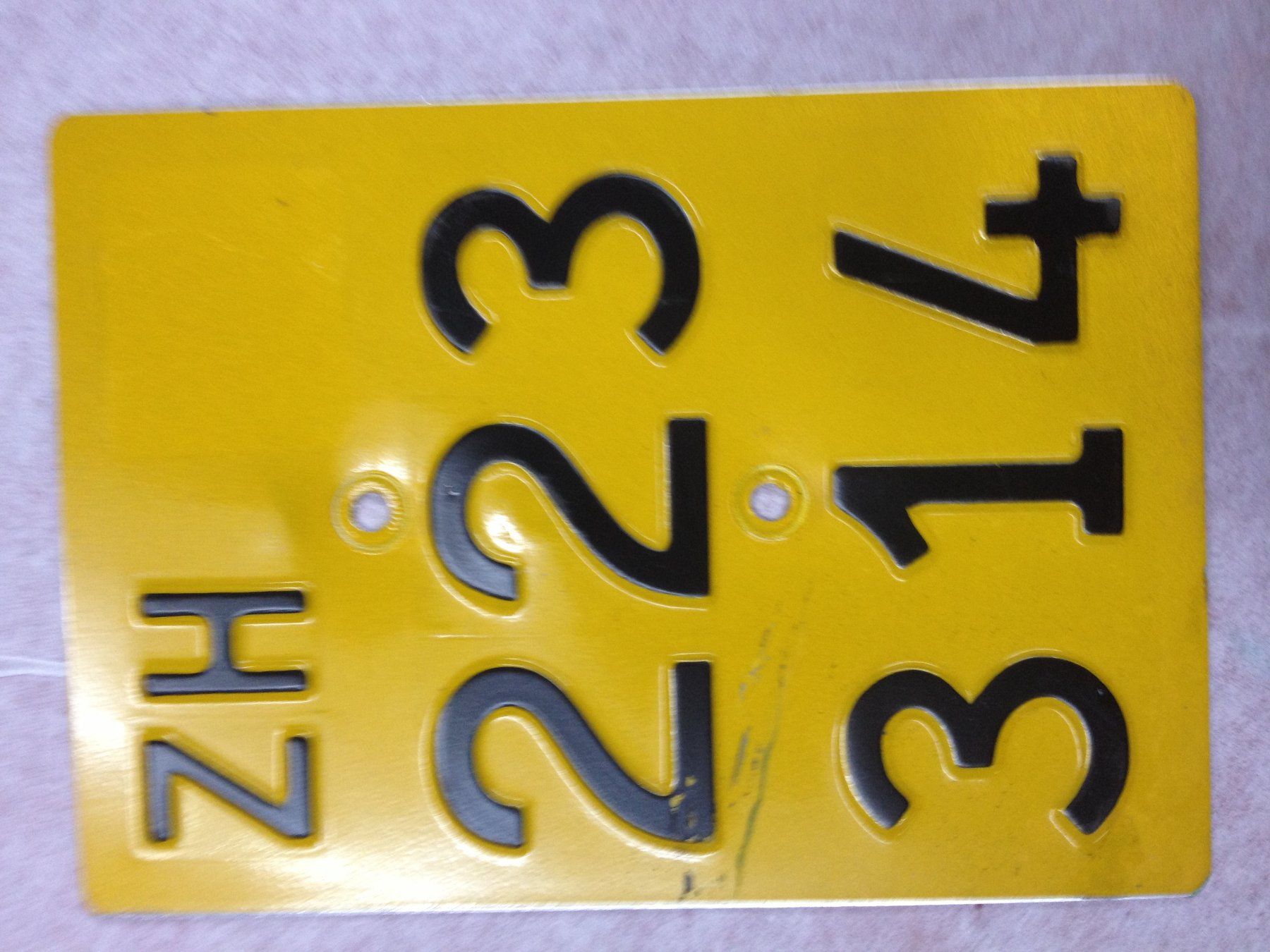 Insegne: Mofa Nummernschild  ZH – Usato da Rickenbach LU venduto da Hulibu 1