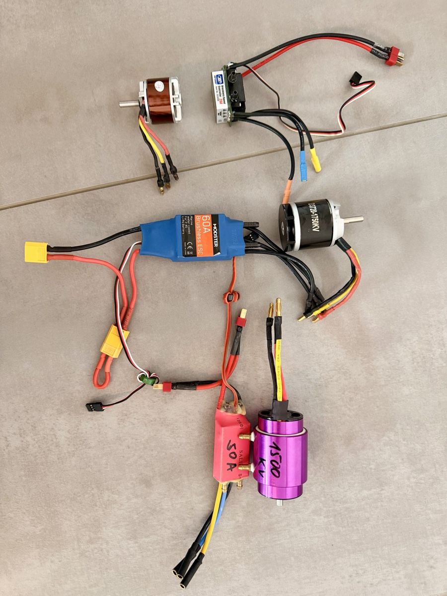 Motori: ESC/Motor Kombos für RC Boote – Usato da Trimmis venduto da tamangur01