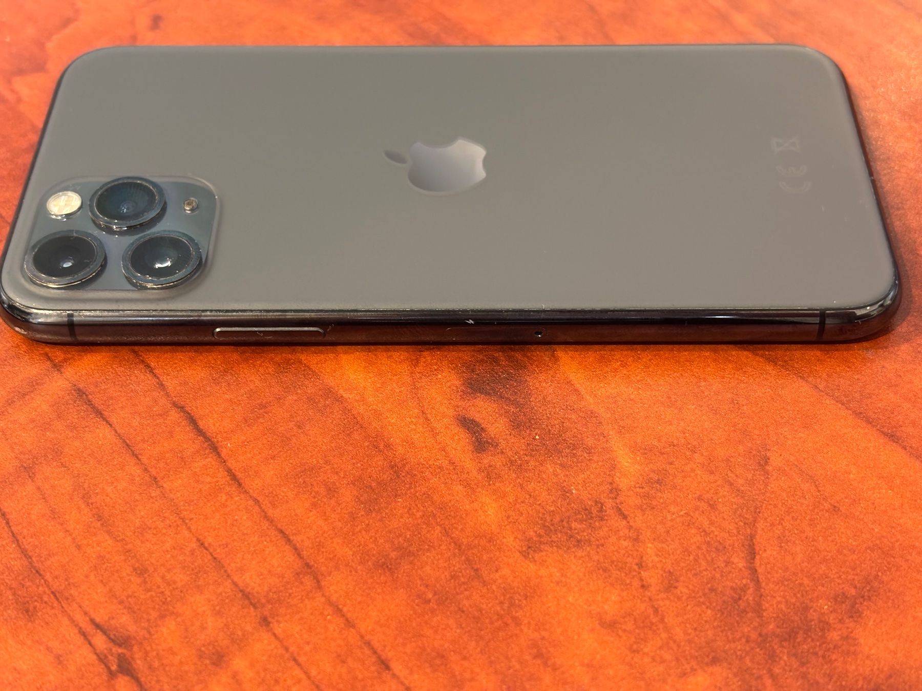 Apple Handys / Smartphones: iPhone 11 Pro 64GB  SpaceGrey ab 80.- – Gebraucht aus Wetzikon ZH von uelivernetzt 3