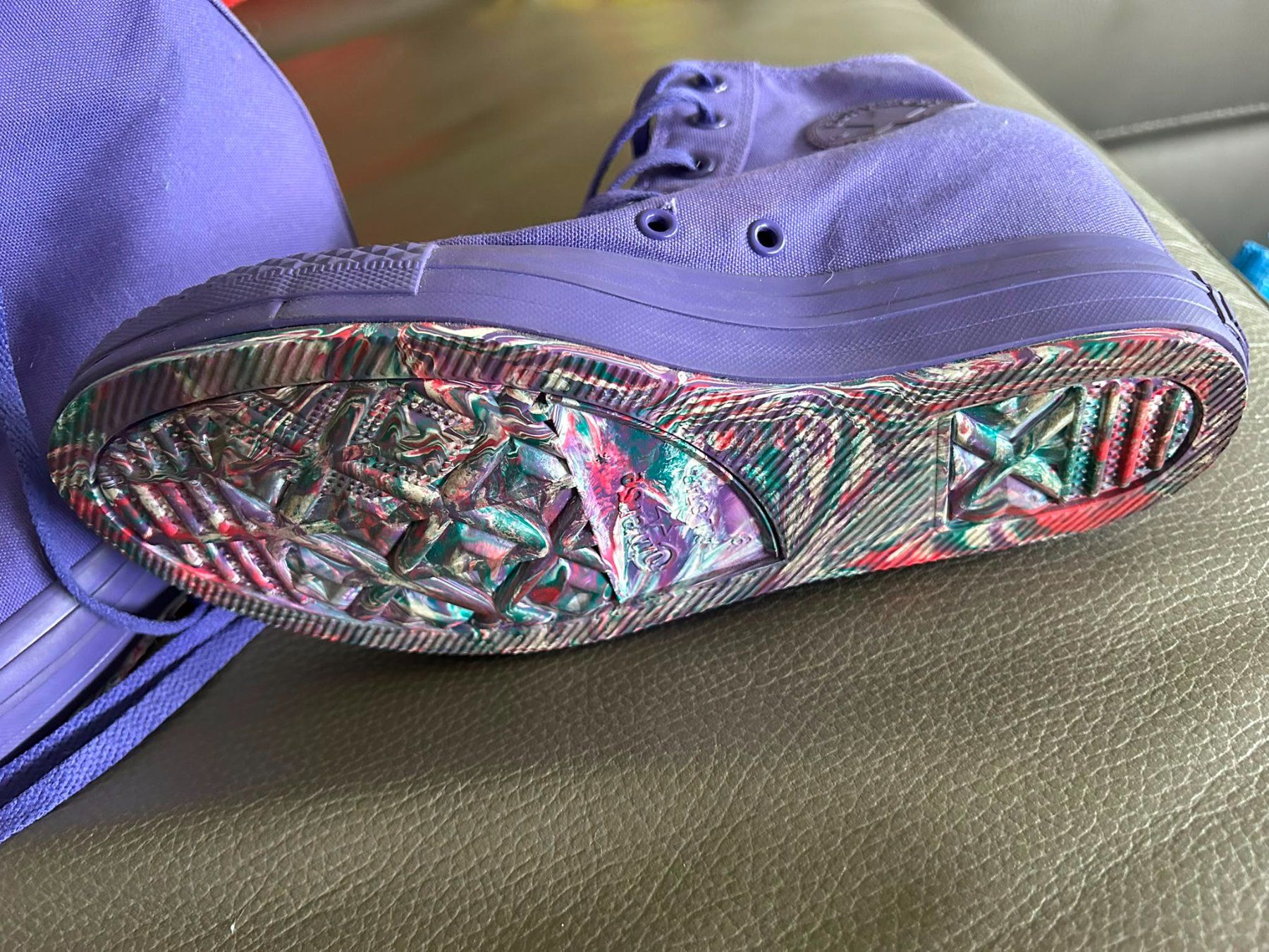 Converse Damenschuhe: Scarpe Converse viola n.40 con plateau interno – Gebraucht aus Melano von H-Sara 2