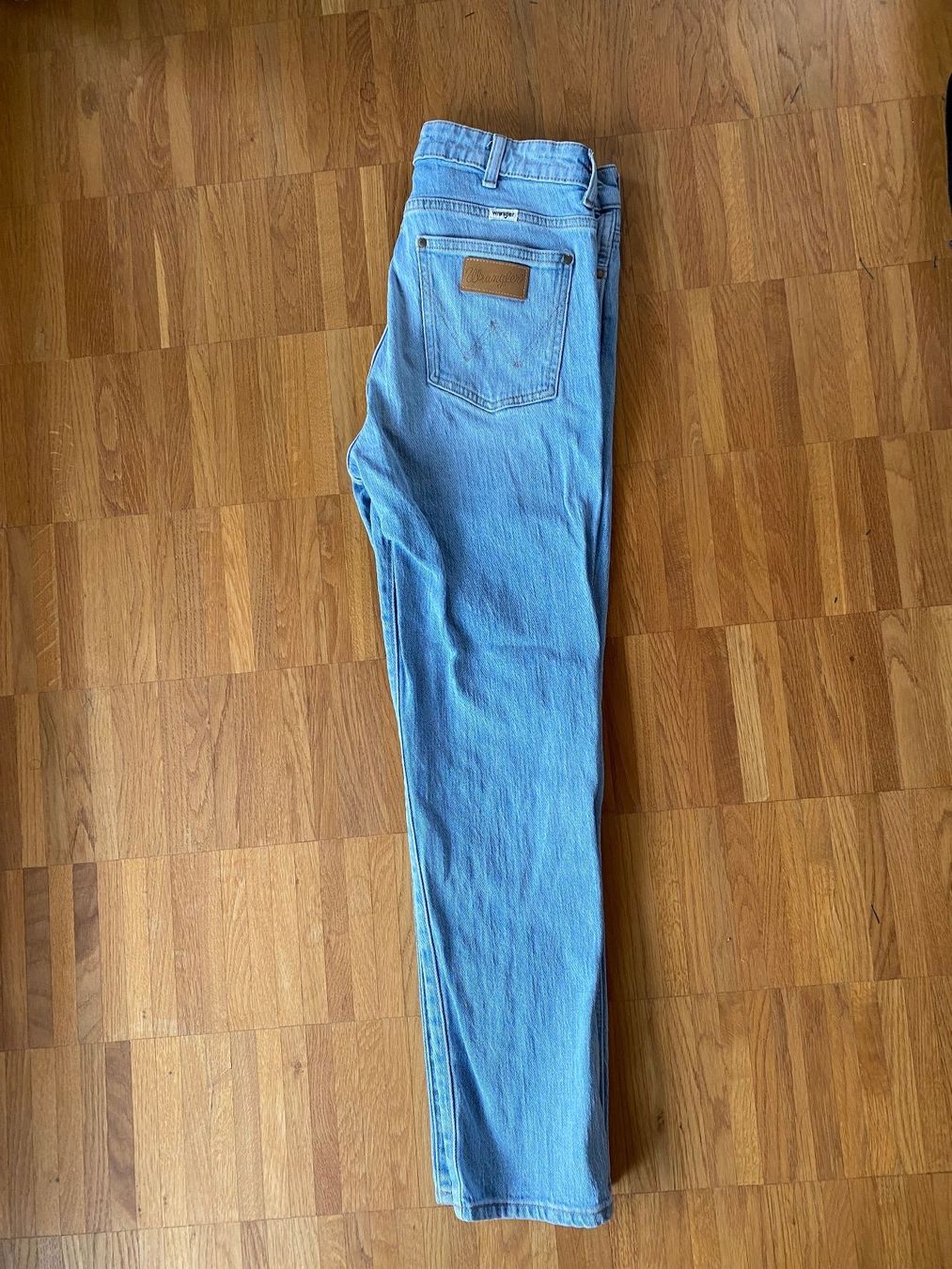 Jeans: Wrangler Jeans – Usato da Altstätten SG venduto da mhu_k9gj 1