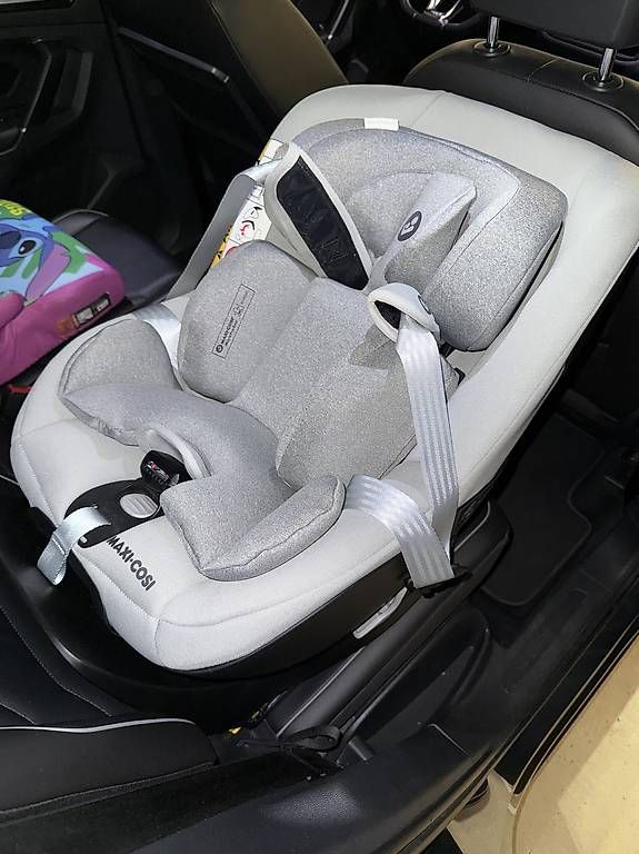 Seggiolini per auto: Kindersitz Mica Pro Eco authentic grey NEU – Usato da Flamatt venduto da afrim.p
