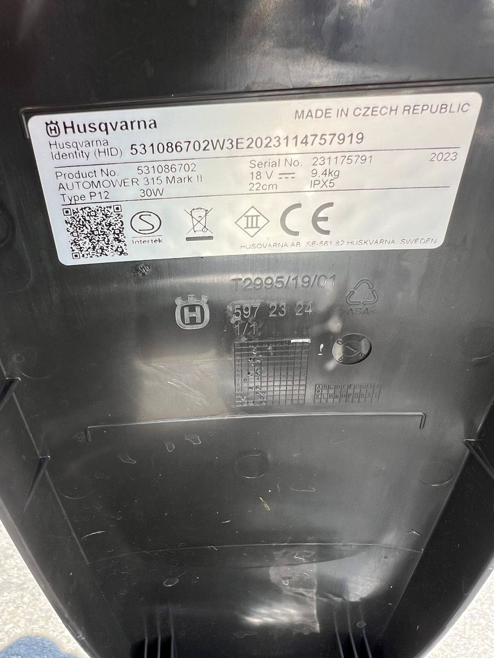 Husqvarna Tagliaerba: Mähroboter Husqvarna 315 Mark ll – Usato da DomatEms venduto da ZimmermannAG7013 7