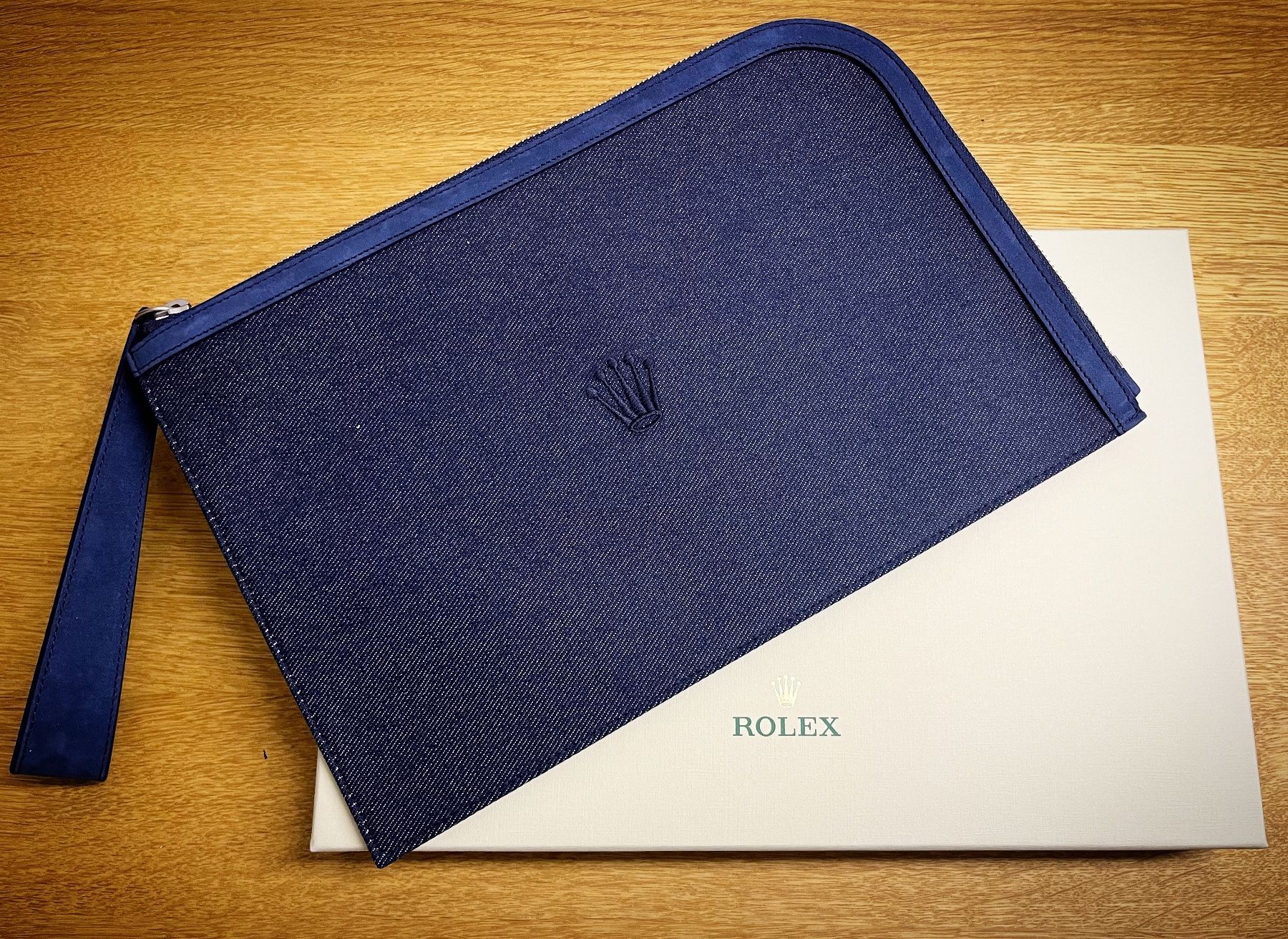 Rolex Orologi: Rolex Necessaire / Etui / Mappe – Nuovo e nell'imballaggio originale da Horw venduto da Richmond_Watches