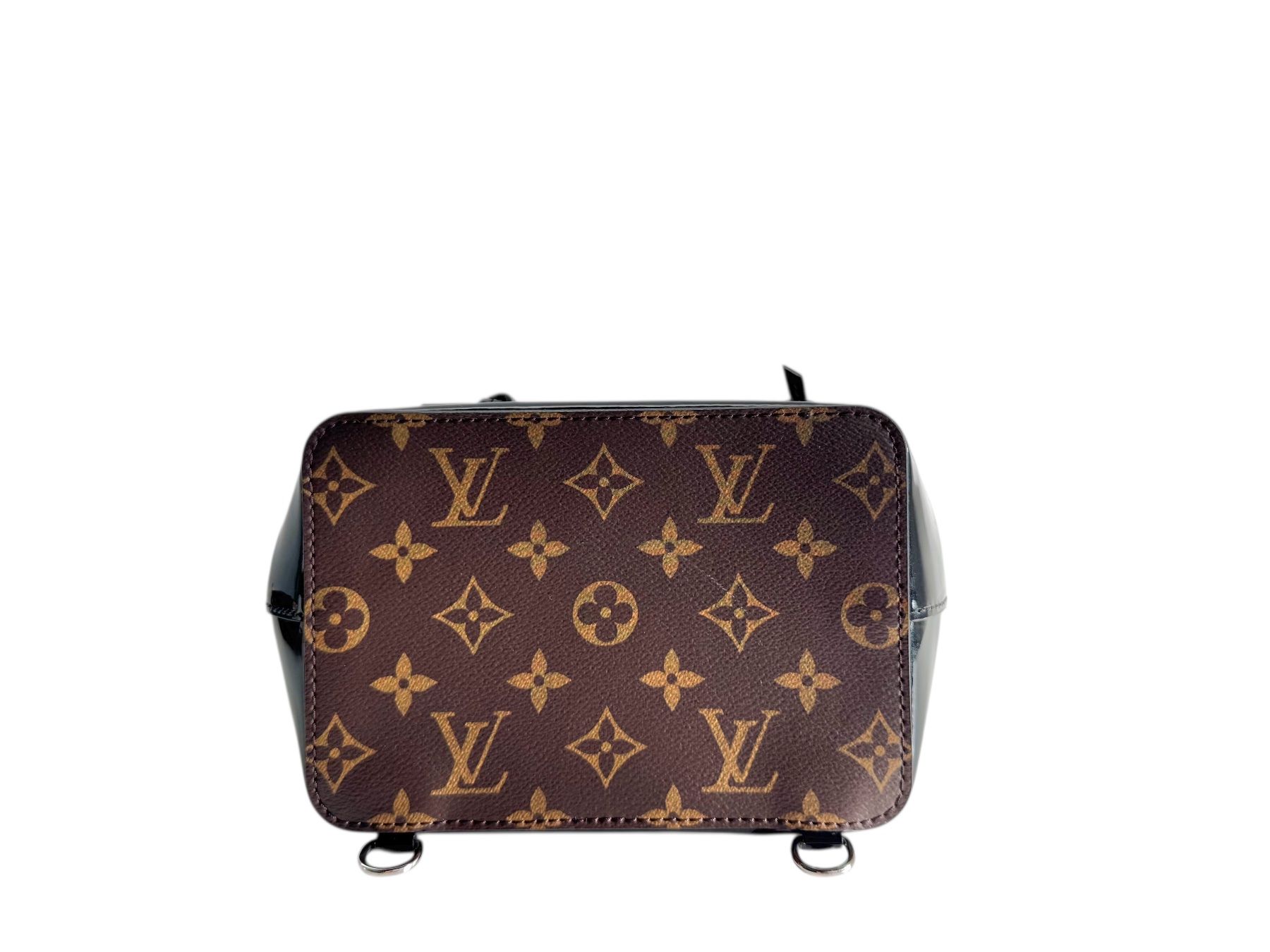 Louis Vuitton Borse da donna: LOUIS VUITTON  Patent Monogram Hot Springs Backpack Tasche – Usato da Kriens venduto da hannaandkiko 5