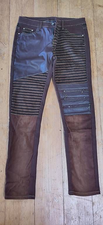 Pantaloni: Hose  – Usato da Niederlenz venduto da rot_f9sd