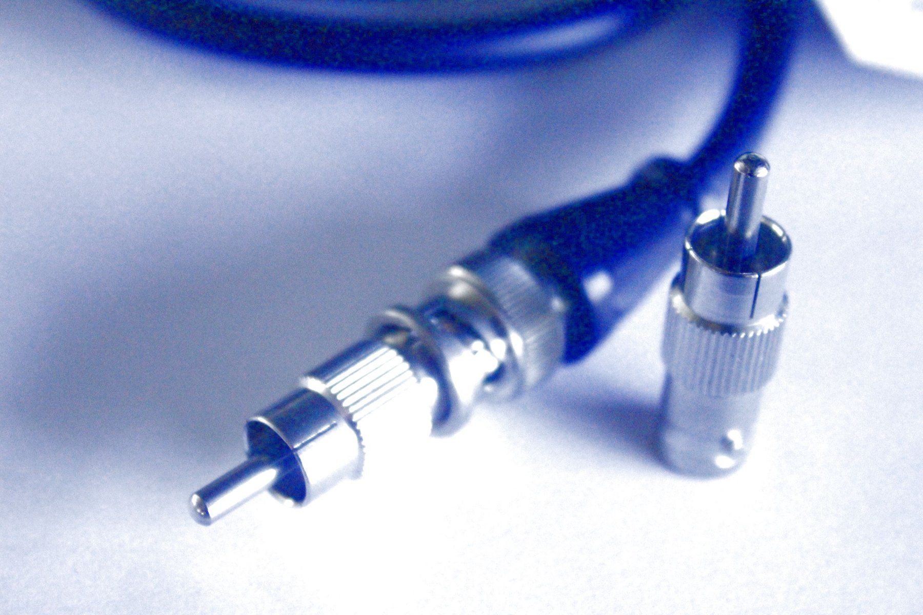 Cavi: Coaxial RG-59 U - Patchkabel & RCA / Chinc - Adapter, 2m. – Usato da Bern venduto da kultiges 4