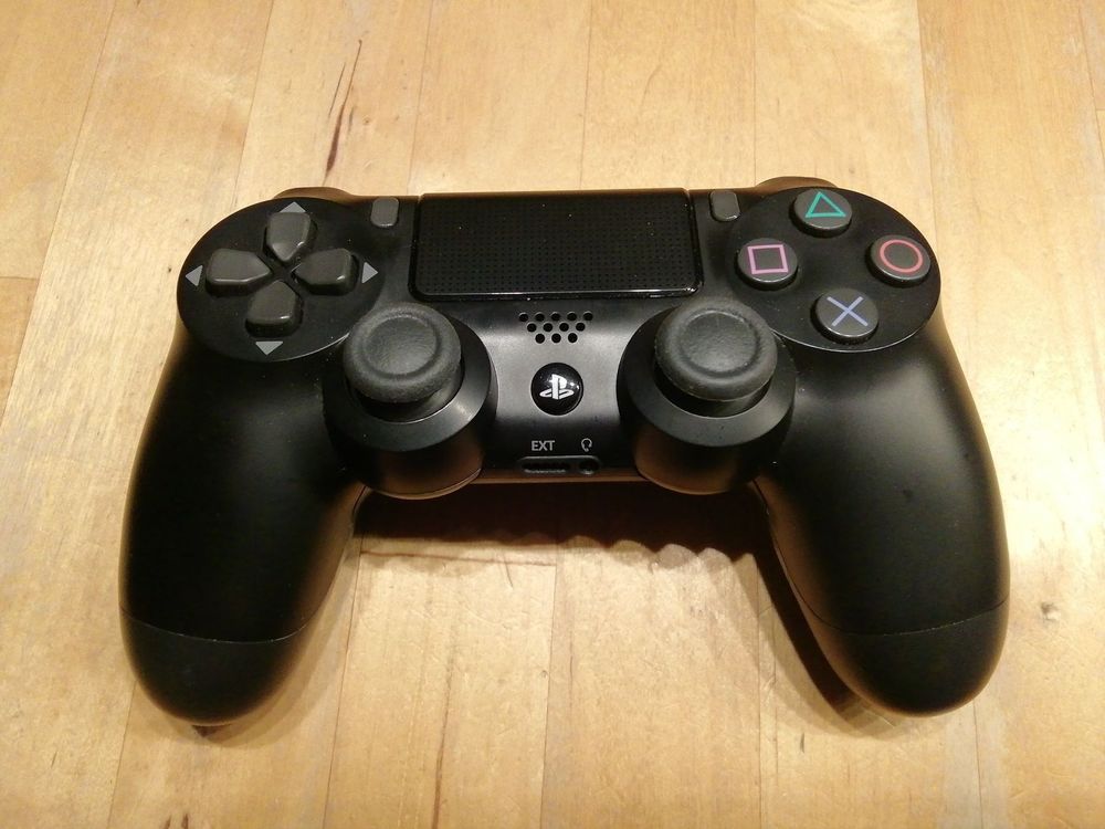 Original Ps4 Controller (Gebraucht) in Niederhünigen für CHF 33 – mit ...
