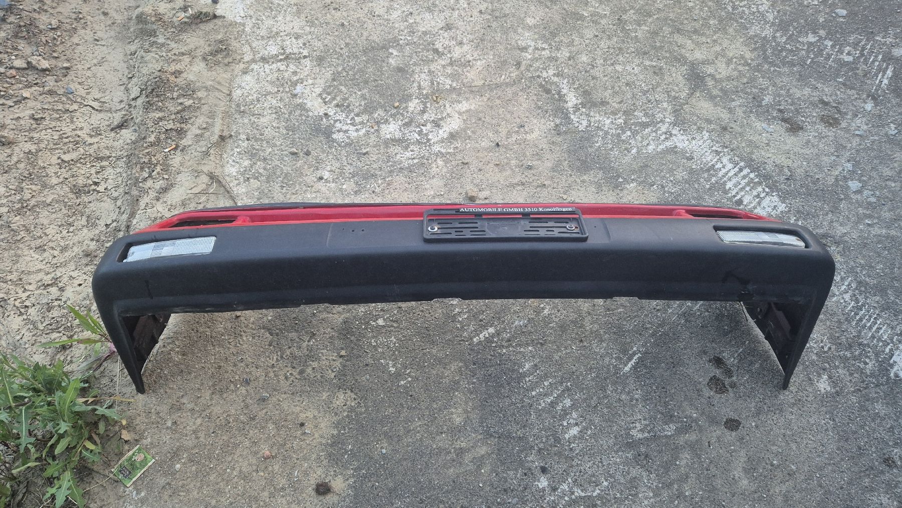 VW Tutti pezzi di ricambio auto: VW Golf 2 Stosstange breit GL – Usato da Buttisholz venduto da inf_9fvt 1