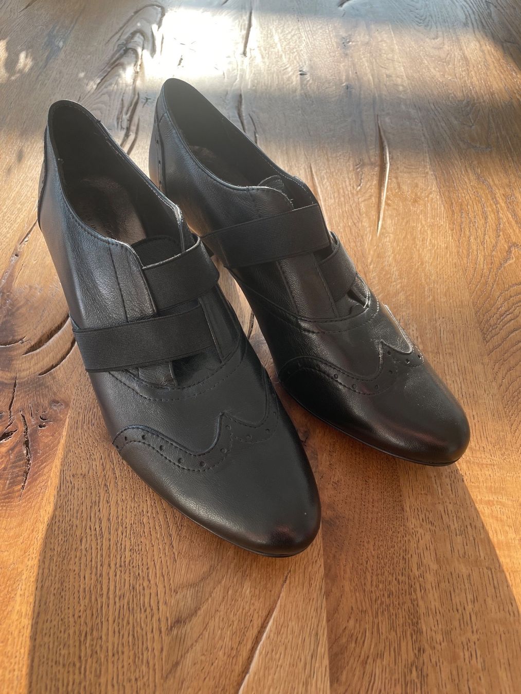 Scarpe da donna: Pumps LE GATTE Gr. 44 – Nuovo (secondo la descrizione) da Bottmingen venduto da Leela2 1