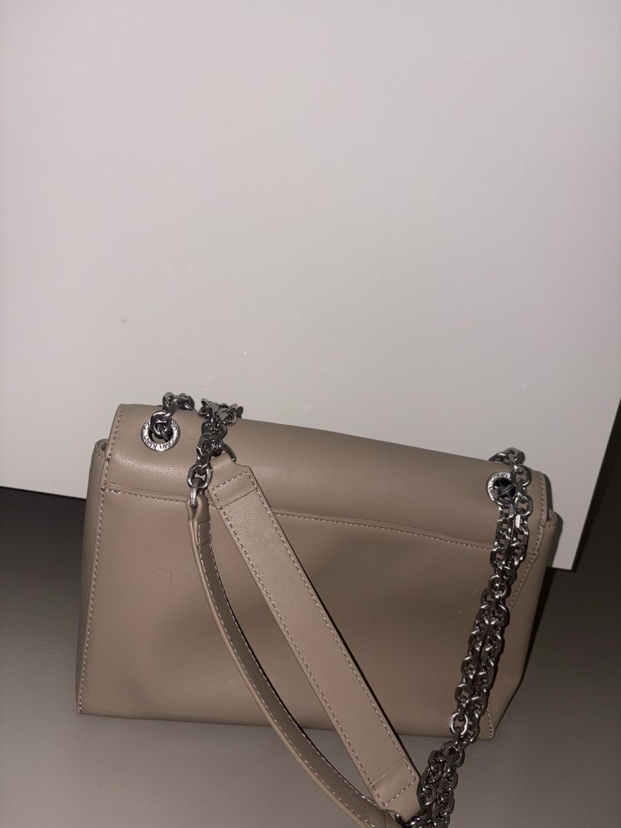 Calvin Klein Taschen für Damen: Calvin Klein Tasche beige neu – Neu (gemäss Beschreibung) aus Bülach von elm_x9cg 2