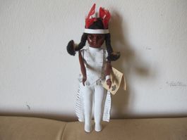 Alte Vintage Kleine Indianerien Puppe Mit Etikette Mit Leder