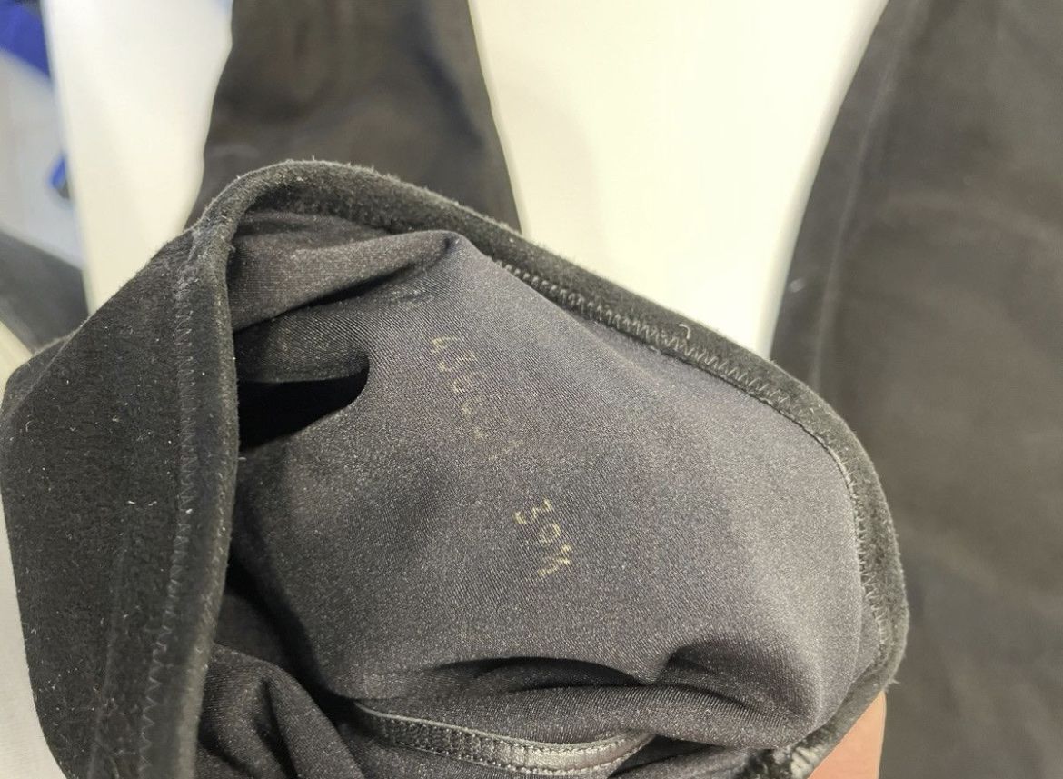 Saint Laurent Damenschuhe: SAINT LAURENT Babies Bottes (Taille-39,5) – Neu (gemäss Beschreibung) aus Genève von rom_8nwv 2