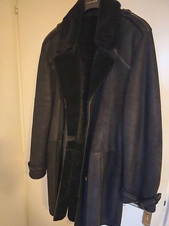 A VENDRE Manteau homme 100% Verit. Peau de Mouton retournée
