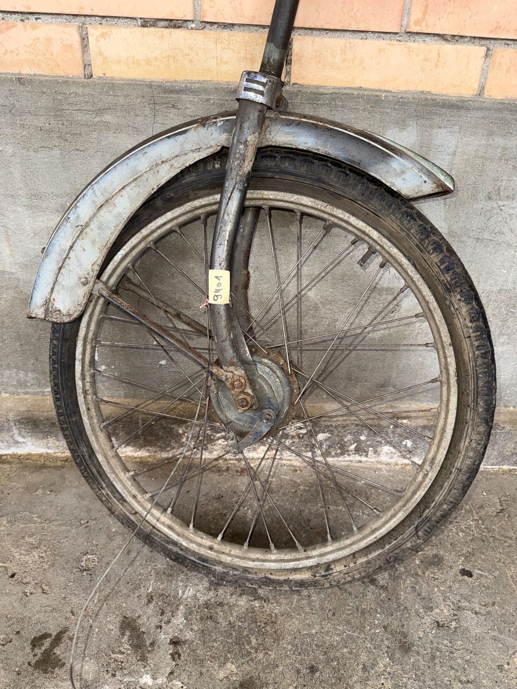 Sachs Parti ricambio per ciclomotori: Sachs 502 Mofa Starrgabel mit Vorderrad – Difettoso da Fahrni b. Thun venduto da berger_tuning34 1