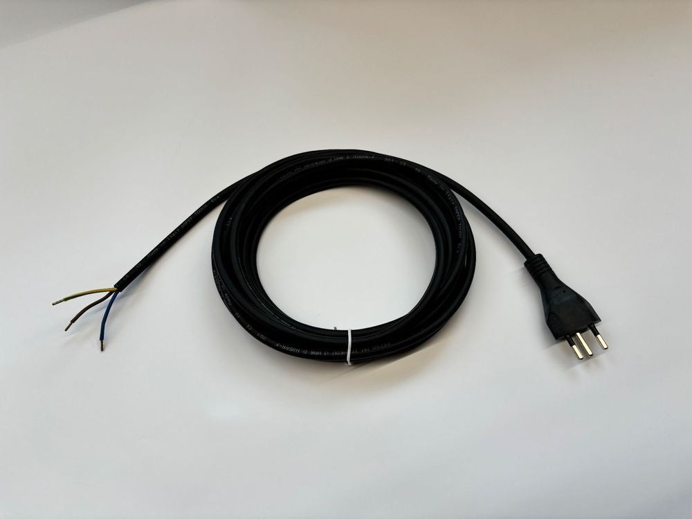Kabel: 20 x Gummikabel schwarz 3-polig 5m – Neu und originalverpackt aus Neunkirch von liquidationen_8152