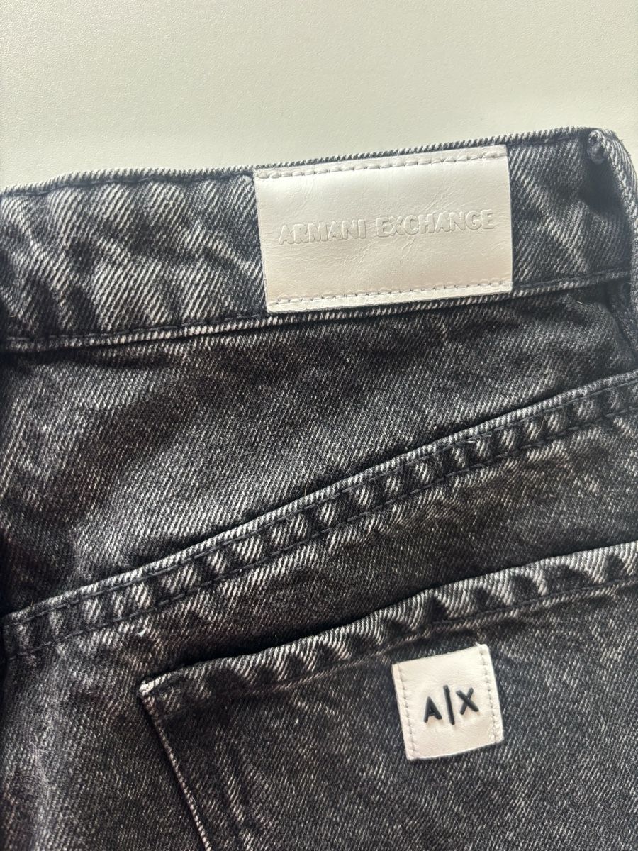 Armani Jeans: Armani Exchange Carrot Jeans Grau – Usato da Zug venduto da eic_6lnh 1