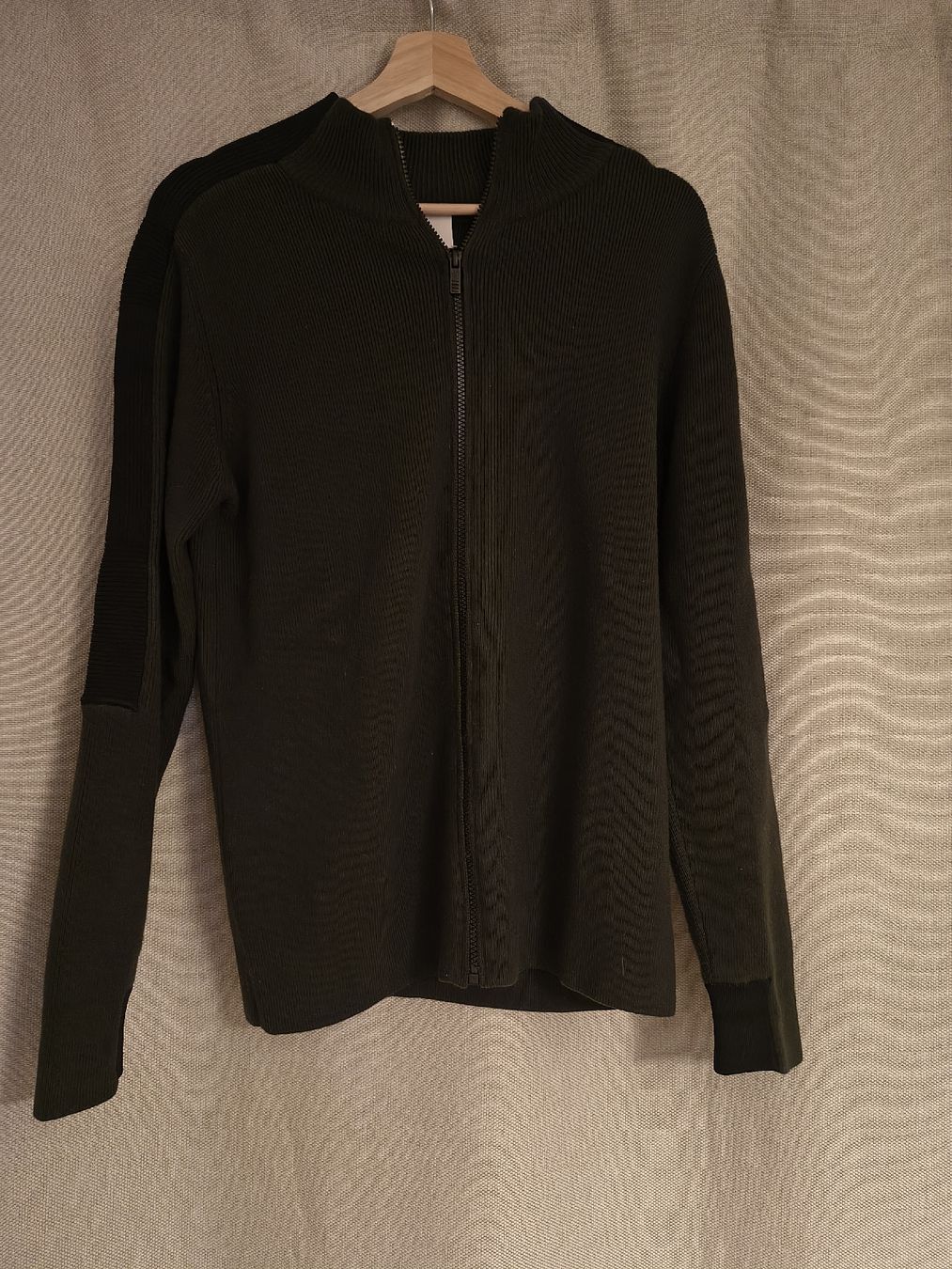 Fusalp Pullover & Sweatshirts: Pull Fusalp  – Gebraucht aus Morens FR von John_Doe_1981 3