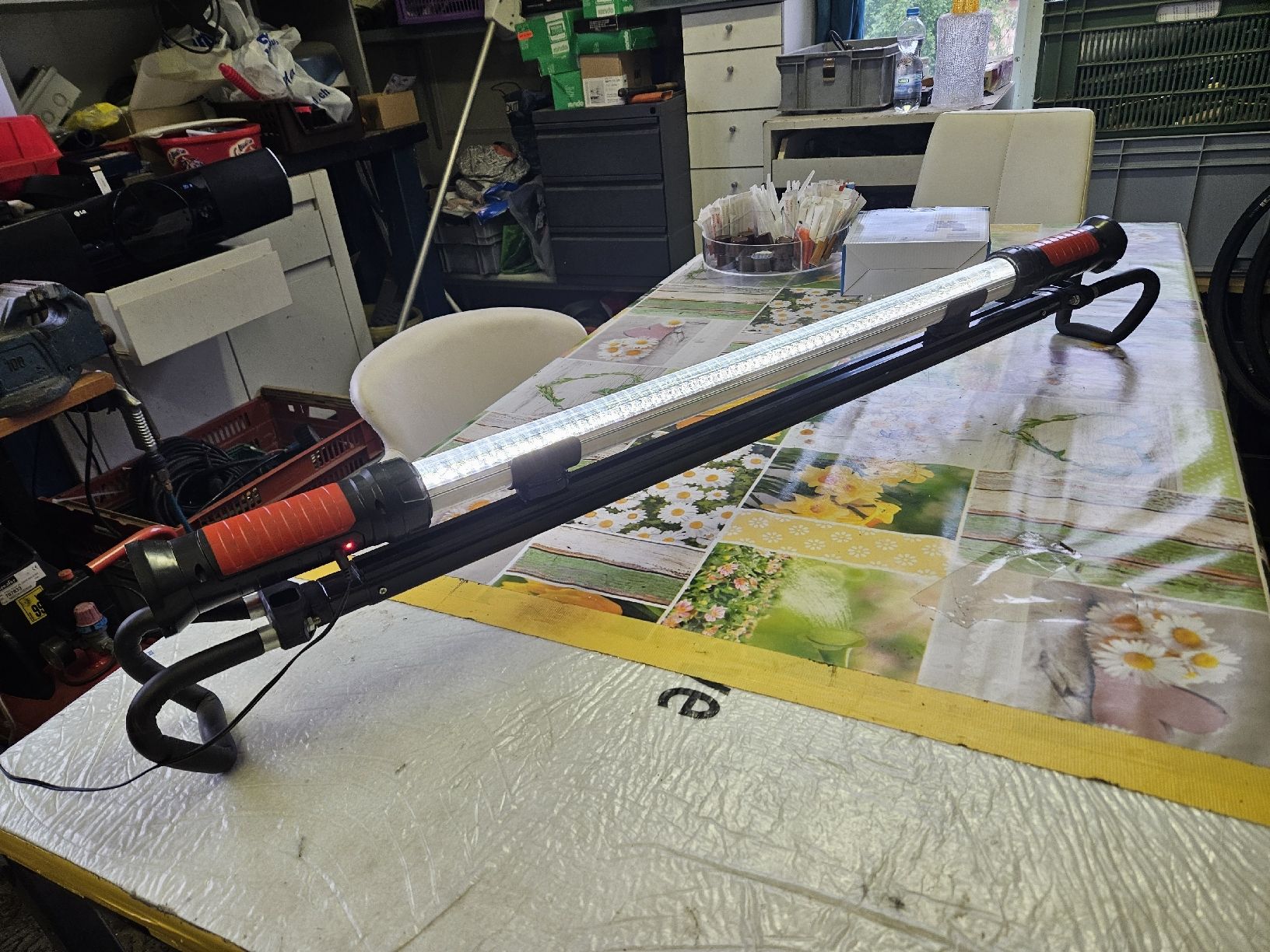 Lampade: LED Arbeitsleuchte Werkstattleuchte Baustrahler - Top! – Usato da Oberburg venduto da znas 2