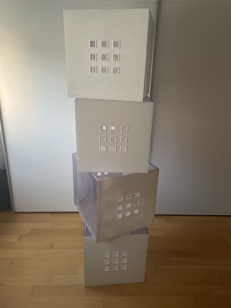 Scaffali: 4 Ikea Kallax Einsätze – Usato da Wil SG venduto da Miwil