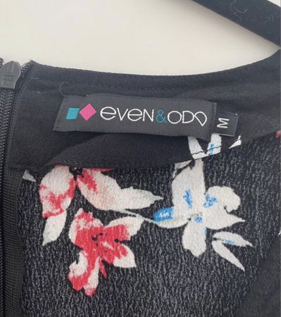 Sommerliches Blumenhosen , Grösse M - ideal für den Sommer!